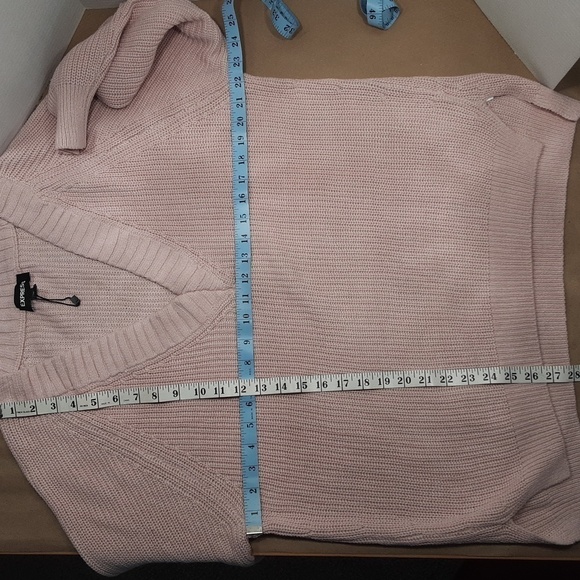 Express Oversized V-Neck Sweater, Pink, NWOT, Size M - Picture 8 of 8